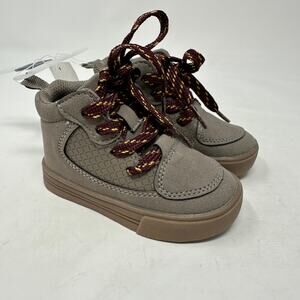OshKosh B'gosh Toddler 4 Castle Fashion Boot Taupe Faux Suede Vegan Lace-Up New
